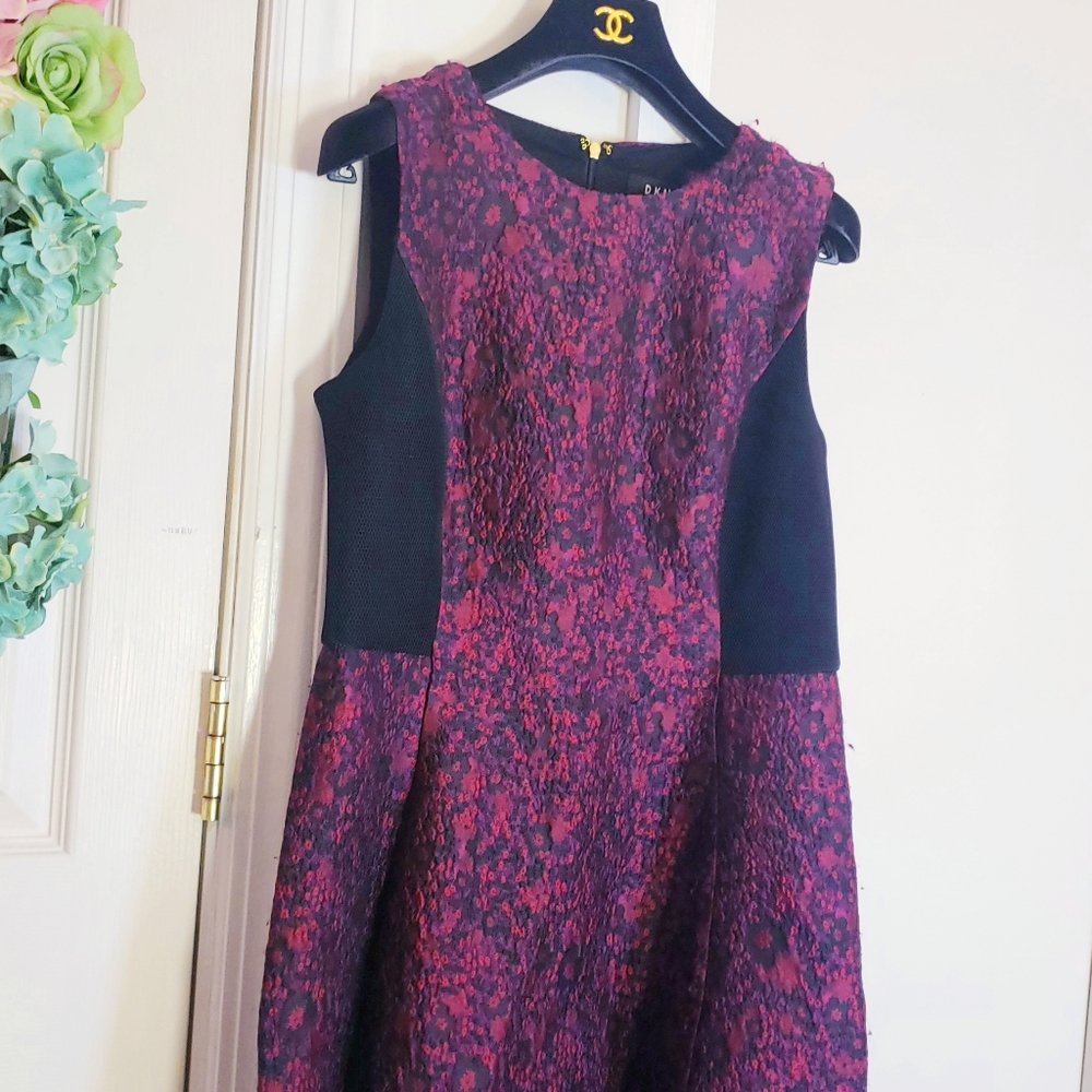 $210 DKNY New Jacquard Floral Fit Flare Sleeveless - Picture 10 of 16